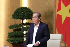 Phó Thủ tướng Thường trực chủ trì họp về xử lý khai thác cát sỏi trái phép