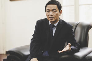 Chủ tịch Hoà Bình group: Khi đã bùng nổ mà mới tính chuyện đi nước ngoài thì đã quá muộn rồi