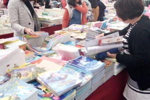 Hội sách mùa Xuân 2017: Không gian của người yêu sách