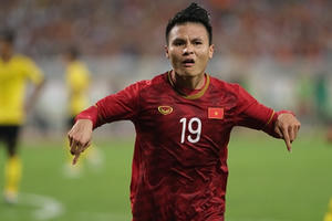 Quang Hải thay HLV Park Hang Seo nói chuyện khiêu khích của Malaysia