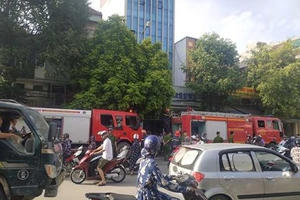 Thanh Hóa: Một chiến sĩ Cảnh sát PCCC bị rơi từ tầng 2 khi tham gia chữa cháy
