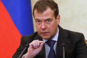 Cựu Tổng thống Medvedev lên tiếng về lệnh trừng phạt mới nhằm vào Nga