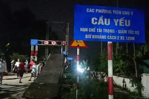 Danh tính 5 nạn nhân tử vong trong vụ Ford Everest rơi xuống sông sau tai nạn trên cầu treo