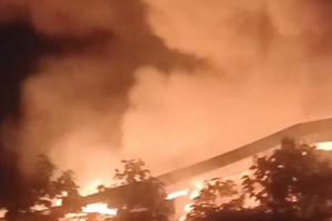 Cháy lớn tại nhà máy sợi ở Đồng Nai