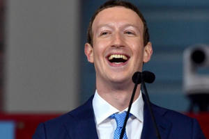 Mark Zuckerberg: Bill Gates chính là nguồn động lực, người truyền cảm hứng thành công cho tôi