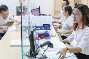 Phê duyệt biên chế công chức hưởng lương từ ngân sách nhà nước ở Trung ương