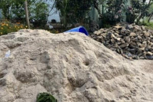 Phú Yên: Sập tường rào 4 người thương thương vong