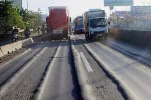 800 tỷ đồng sửa Quốc lộ 5 vướng ở đâu?