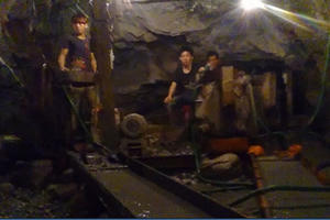 Thâm nhập mỏ vàng lớn nhất miền Bắc: 'Đại công trường' khai thác vàng lậu trong lòng đất