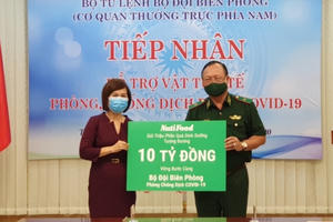 Chung tay đẩy lùi Covid-19 NutiFood trao tặng hàng triệu phần quà dinh dưỡng cho Bộ dội Biên phòng cả nước Chung tay đẩy lùi Covid-19 NutiFood trao tặng hàng triệu phần quà dinh dưỡng cho Bộ dội Biên phòng cả nước