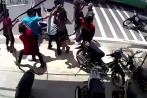 TP HCM: Hỗn chiến kinh hoàng trước cửa tiệm xăm