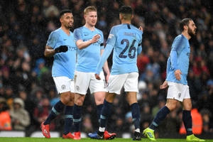 Man City 5-0 Burnley: Mãn nhãn đại tiệc 5 bàn thắng