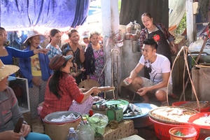 Tập 32 Bố ơi: Mạnh Trường làm "con buôn" kiếm tiền ăn sáng cho con