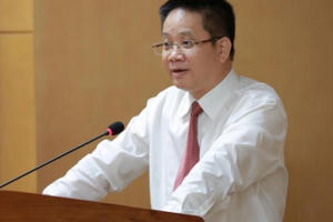 Phó Chánh Văn phòng Bộ Giáo dục và Đào tạo đột tử khi chỉ đạo thi tại Bắc Kạn