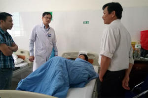 Mâu thuẫn trong tiệc nhậu, hai giảng viên đánh nhau toạc đầu