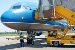 VietJet Air xin tự phục vụ mặt đất: “Miếng mồi béo bở” không ai muốn buông VietJet Air xin tự phục vụ mặt đất: “Miếng mồi béo bở” không ai muốn buông