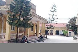 Kiểm điểm hiệu trưởng tổ chức cho sinh viên đi thực tập ở vùng có dịch