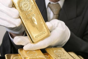 Giá vàng hồi phục khi đồng USD giảm sút