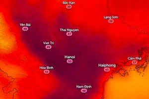 Miền Bắc nắng nóng đỉnh điểm, nhiều nơi lên đến trên 40 độ C