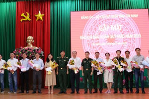 Bộ đội Biên phòng Tây Ninh gặp mặt báo chí đầu xuân