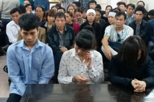 Vụ cháy karaoke khiến 13 người chết: Các bị cáo khai gì?