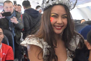 “Ăn mặc phản cảm trên chuyến bay là hình ảnh xấu xí”