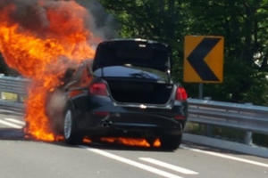 BMW bị hơn 1.200 khách hàng Hàn Quốc kiện vì lỗi cháy động cơ