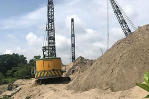 TP Hồ Chí Minh: Nhan nhản bãi tập kết vật liệu xây dựng trái phép