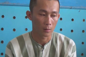 Tên cướp sa lưới vì kế hoạch "gạ tình" nạn nhân xinh đẹp Tên cướp sa lưới vì kế hoạch "gạ tình" nạn nhân xinh đẹp