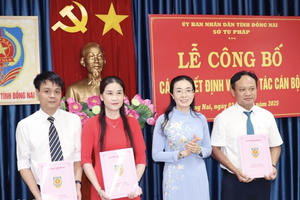 Công bố các quyết định nhân sự tại Sở Tư pháp Đồng Nai