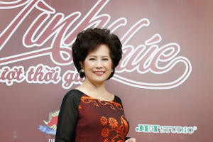 Danh ca Phương Dung da diết nhớ về ngày cưới trên sân khấu