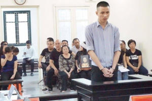 Tử hình nam thanh niên giết người, cướp tài sản ở chung cư Hà Nội Tử hình nam thanh niên giết người, cướp tài sản ở chung cư Hà Nội