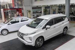 Xpander "biến mất" khỏi top xe bán chạy, doanh số thua Suzuki XL7