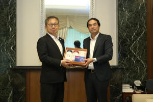 Lào Cai mong muốn thiết lập quan hệ hợp tác và hữu nghị với Nhật Bản Lào Cai mong muốn thiết lập quan hệ hợp tác và hữu nghị với Nhật Bản