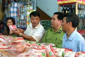 Tăng cường bảo đảm an toàn thực phẩm Tết Trung thu năm 2018