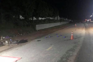 Hòa Bình: Va chạm giữa xe máy với đầu kéo, một người tử vong