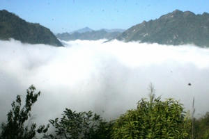 Biển mây trên "nóc nhà" của Lai Châu