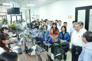 Bộ Chính trị cho phép bố trí cán bộ xã còn thiếu tiêu chuẩn nhưng có năng lực