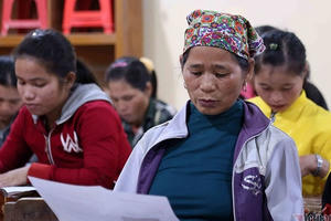 Lớp học xoá mù khác lạ ở rẻo cao