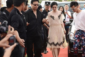 Sau scandal gian lận thuế, quản lý của Phạm Băng Băng vừa bị bắt