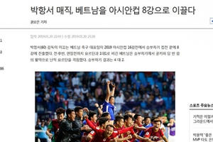 Báo Hàn Quốc phấn khích với 'ma thuật' của thầy Park và đội tuyển Việt Nam