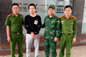 Bắt giữ kẻ trốn nã sang Trung Quốc nhiều năm