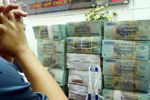 Chuyện ông lớn xổ số gửi tiền vào ngân hàng: Lãi ít - lãi nhiều