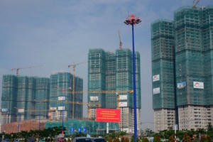 Địa ốc 24h: Nhà giá rẻ ở Sài Gòn đắt khách