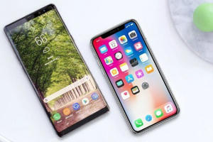 Chọn Galaxy Note 8 hay iPhone X?