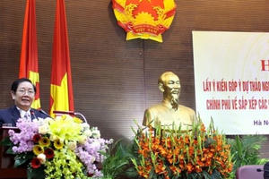 Sáp nhập huyện, xã: Địa phương kêu khó sắp xếp cán bộ dư thừa