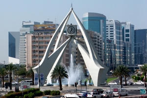 Dubai - Thành phố xa xỉ bậc nhất thế giới bây giờ và 60 năm trước Dubai - Thành phố xa xỉ bậc nhất thế giới bây giờ và 60 năm trước