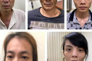 Triệt phá ổ nhóm ma túy ở quận Hà Đông, thu giữ nhiều súng đạn