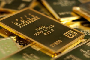 Giá vàng hôm nay 22/3: Giá vàng bật tăng sau khi chạm đáy