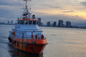 Cứu nạn thuyền viên lâm bệnh nguy kịch trên vùng biển quần đảo Hoàng Sa